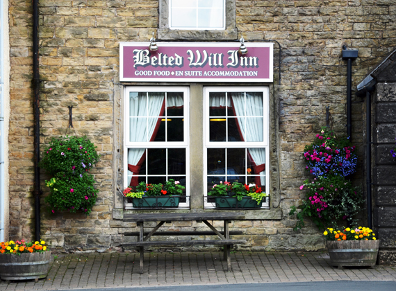 Belted Will Inn front